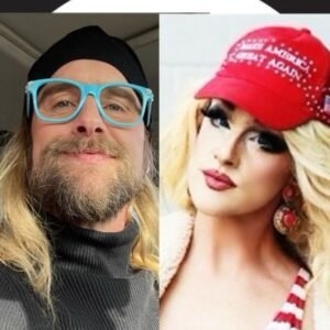 Picture of Lady Maga USA/ Ryan Woods
